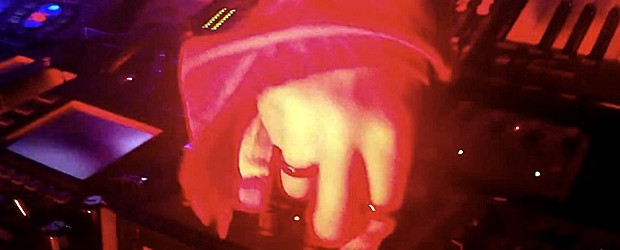 Hier ein schönes KiEw Video, live aufgenommen beim Kontrastmittel Festival 2012 in Fürth... 