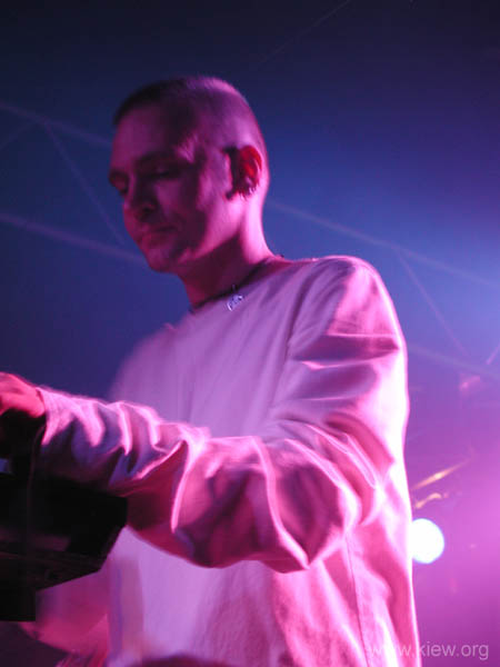 P1030073